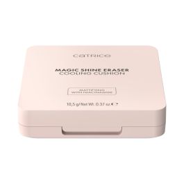 Catrice Magic Shine Eraser rashladni korektor u jastučiću 010 Cool Cloud