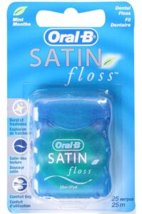 Konac za zube Oral-B 25m 75040808